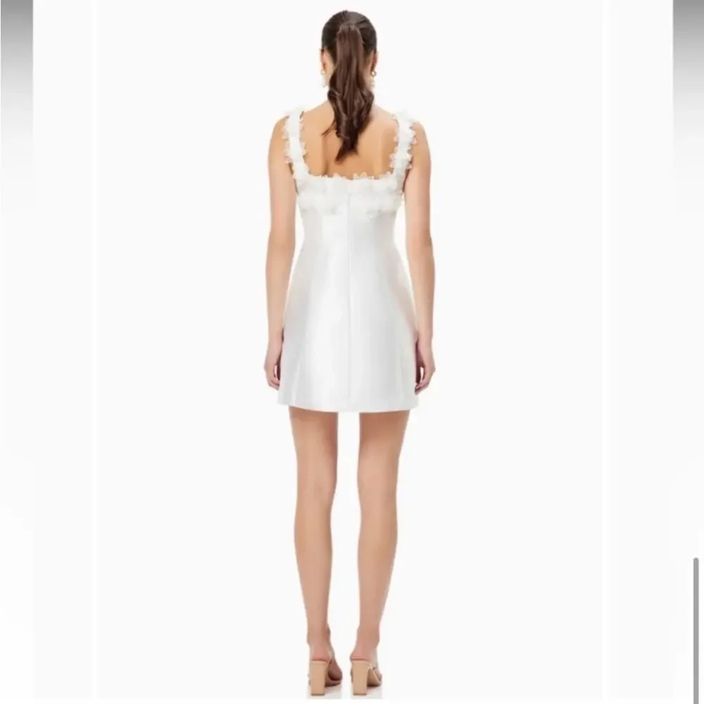 elliatt elder white embellished floral square neck mini bridal dress size small - Picture 5 of 14